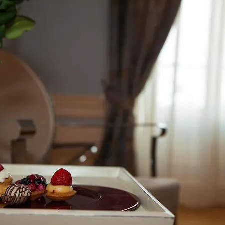 Hotel Ripa 145 In Trastevere