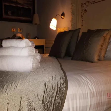 Hotel Ripa 145 In Trastevere *